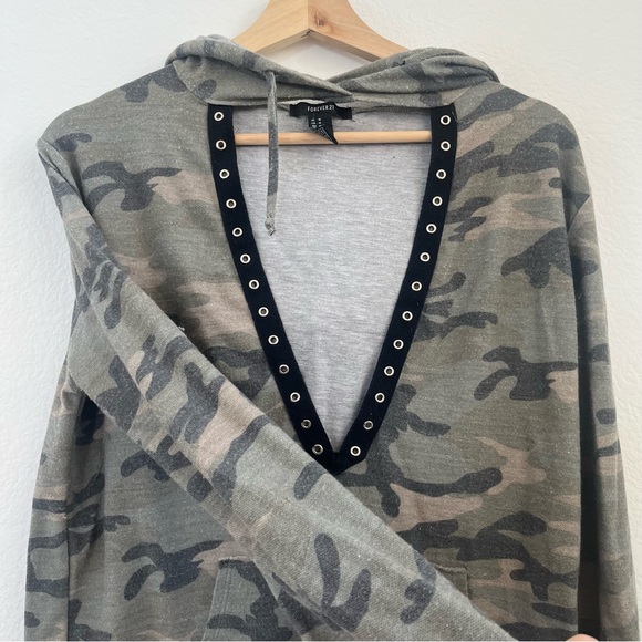 Camo hoodie - Picture 2 of 3